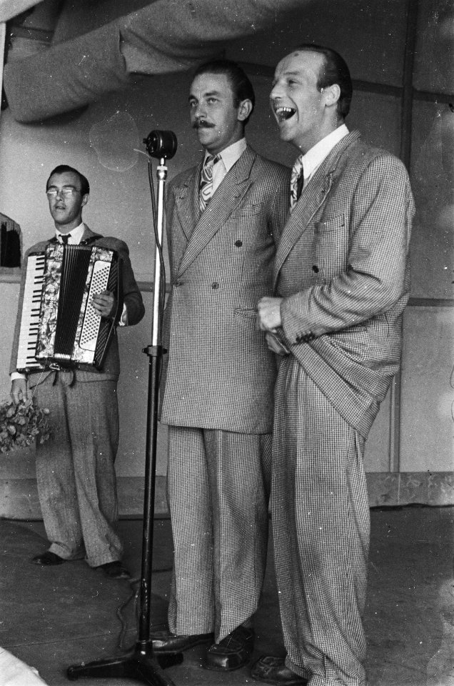 De Wama's met accordeonist Jos Carpay, Bestanddeelnr 515-2-2