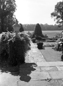 De tuin van Shoppenhanger Manor, Bestanddeelnr 254-2733