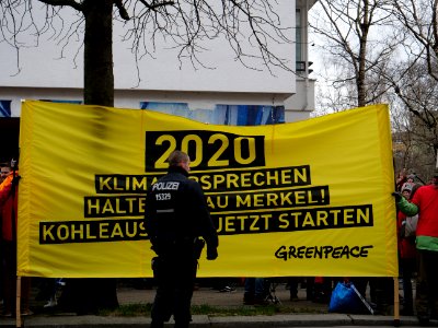Demonstration for a fast coal phase-out at "Schwarz-Rot Koalitionsverhandlungen" 08
