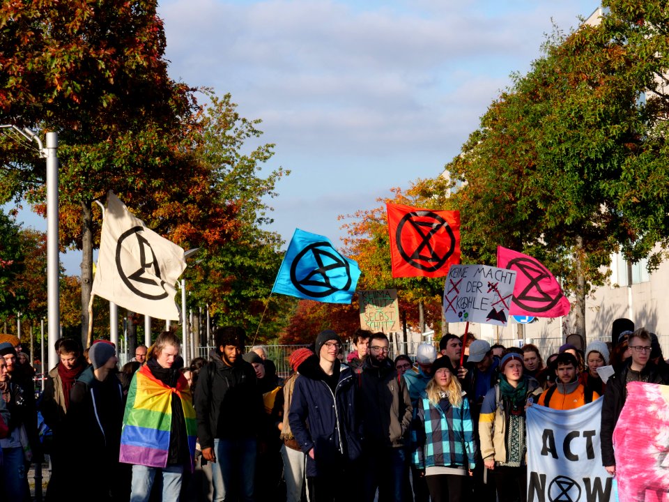 Demonstration at Platz der Republik at Rebellion Week Berlin 2019-10-09 52