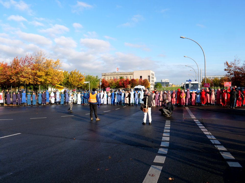 Demonstration at Platz der Republik at Rebellion Week Berlin 2019-10-09 40
