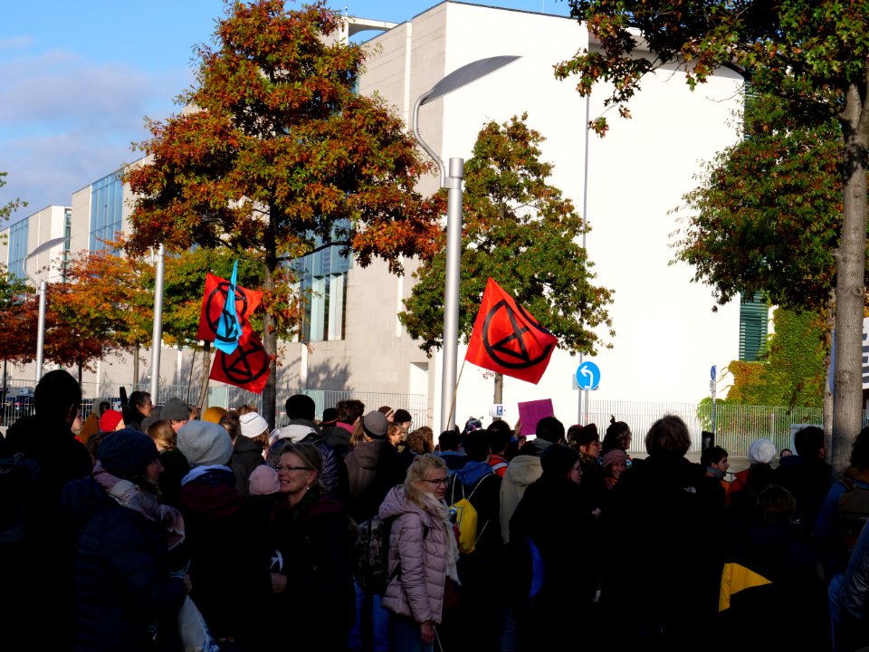 Demonstration at Platz der Republik at Rebellion Week Berlin 2019-10-09 35