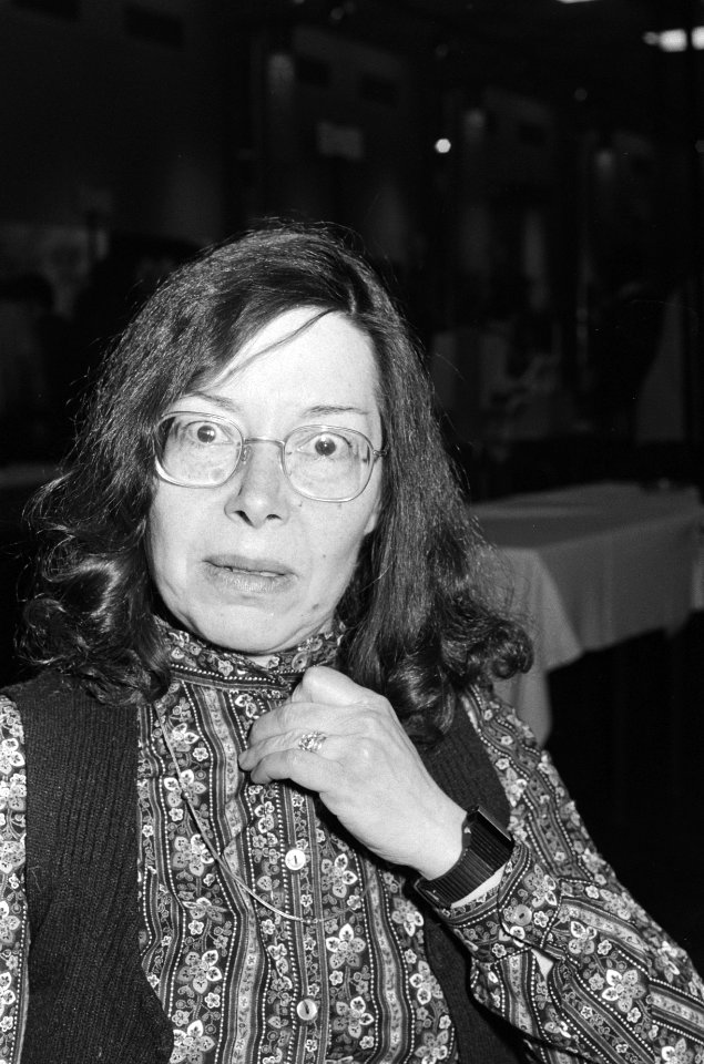 De schrijfster Ethel Portnoy, Bestanddeelnr 930-1544