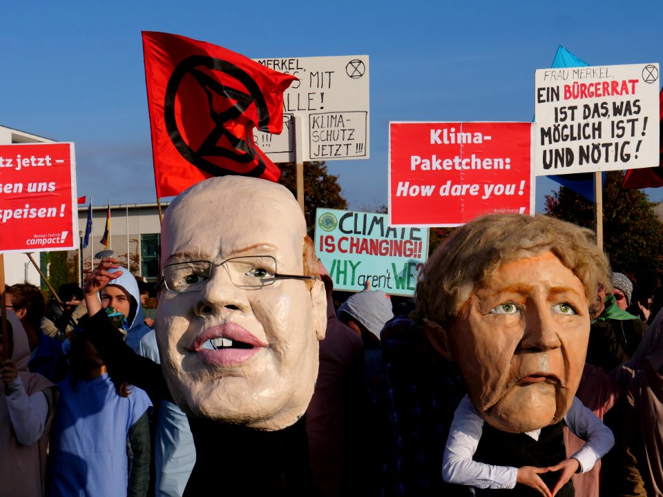 Demonstration at Platz der Republik at Rebellion Week Berlin 2019-10-09 22