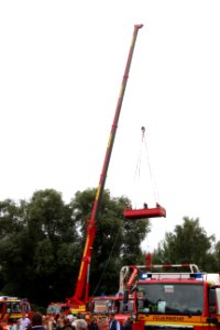 Demonstration Höhenrettung, Feuerwehr Bremerhaven, Jubiläumsfeier 125 Jahre Feuerwehr Bremerhaven