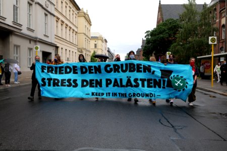 Demonstration from at Willy-Brandt-Haus to Invalidenpark Berlin 2020-07-01 58