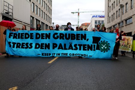 Demonstration from at Willy-Brandt-Haus to Invalidenpark Berlin 2020-07-01 47