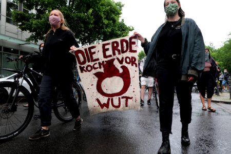 Demonstration from at Willy-Brandt-Haus to Invalidenpark Berlin 2020-07-01 12