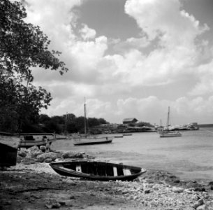 De Sint Michielsbaai aan de Zuidkust van Curaçao, Bestanddeelnr 252-7499