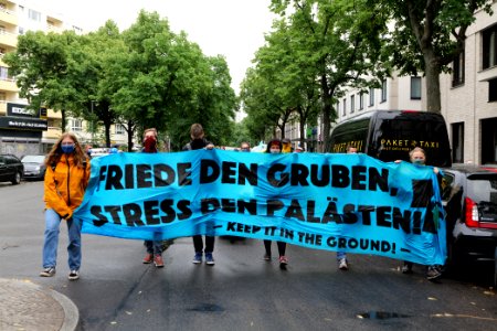 Demonstration from at Willy-Brandt-Haus to Invalidenpark Berlin 2020-07-01 06