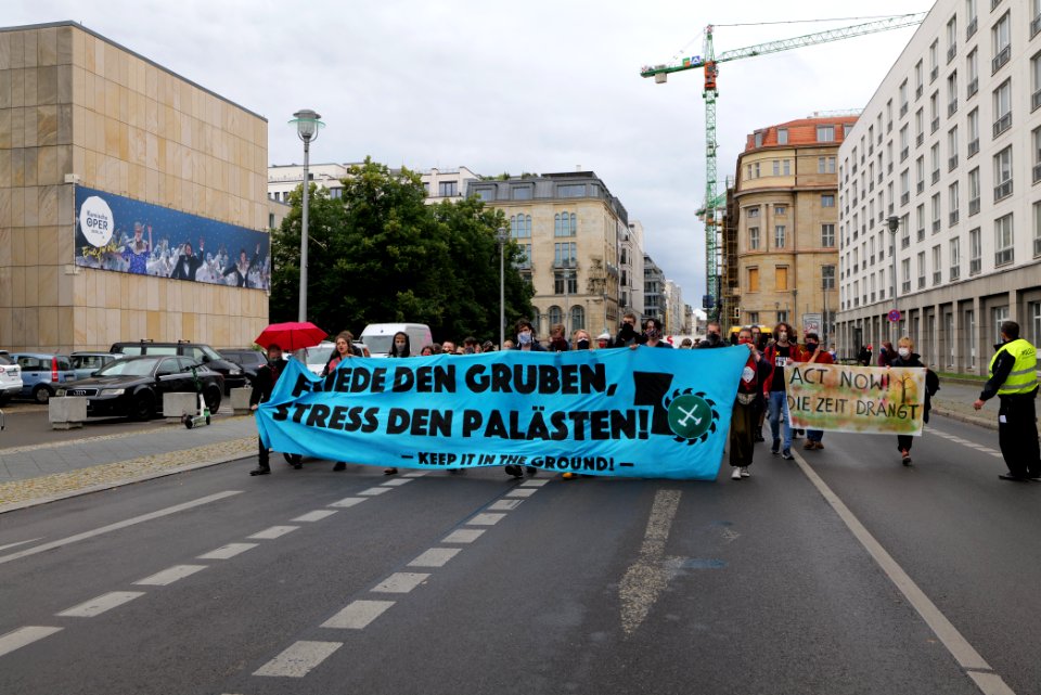 Demonstration from at Willy-Brandt-Haus to Invalidenpark Berlin 2020-07-01 42