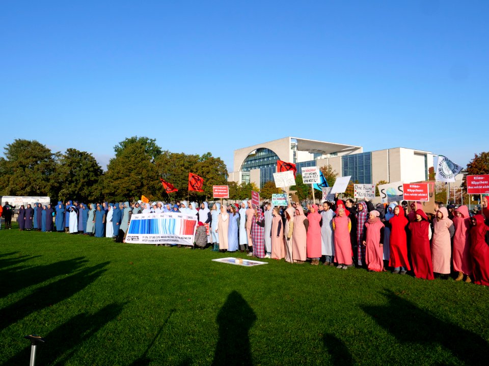Demonstration at Platz der Republik at Rebellion Week Berlin 2019-10-09 29
