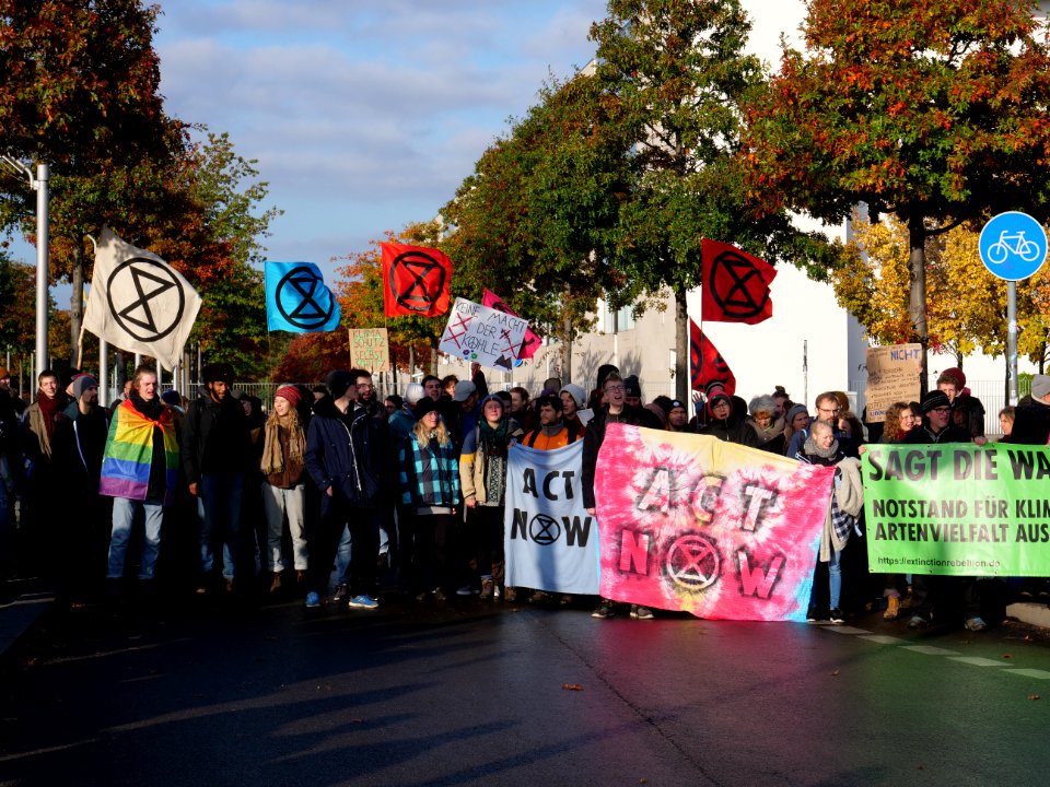 Demonstration at Platz der Republik at Rebellion Week Berlin 2019-10-09 50