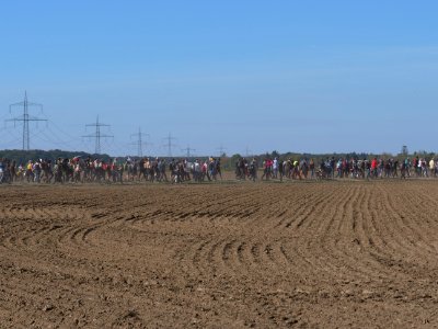 Demonstrator on way to "Wald retten - Kohle stoppen!" 06-10-2018 06
