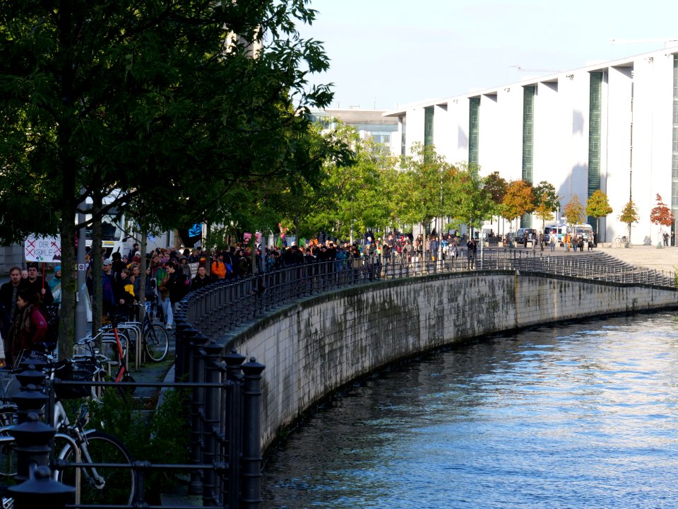 Demonstration at Platz der Republik at Rebellion Week Berlin 2019-10-09 64