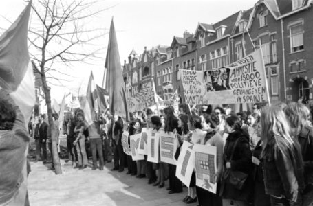Demonstratie tegen Spaanse regiem in Amsterdam, Bestanddeelnr 925-4834