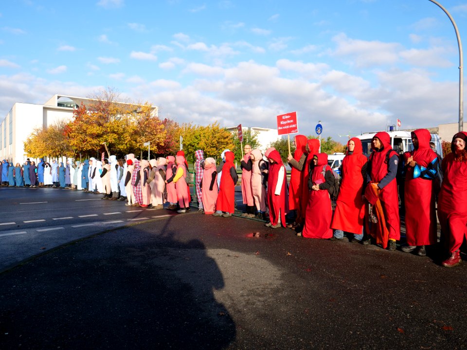 Demonstration at Platz der Republik at Rebellion Week Berlin 2019-10-09 42