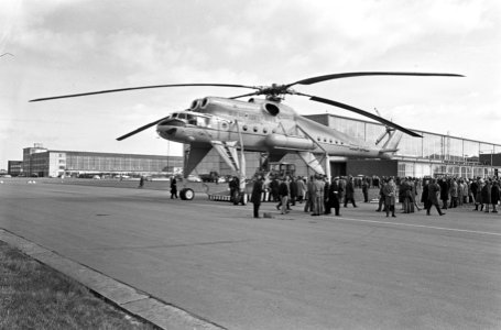 Demonstratie Russische helicopters op Schiphol, Bestanddeelnr 918-9108