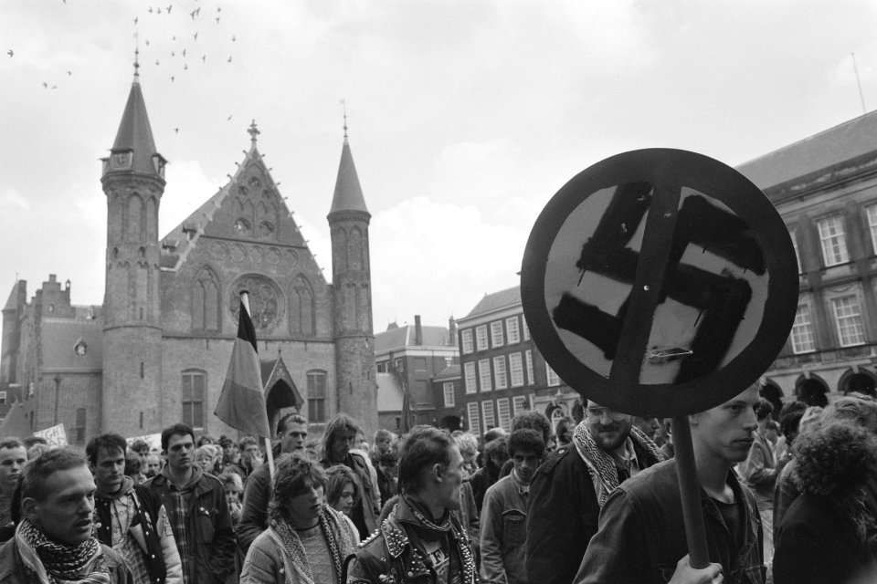 Demonstratie tegen facisme in Den Haag, Bestanddeelnr 934-1046