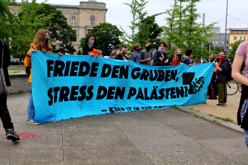 Demonstration from at Willy-Brandt-Haus to Invalidenpark Berlin 2020-07-01 66