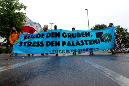 Demonstration from at Willy-Brandt-Haus to Invalidenpark Berlin 2020-07-01 10