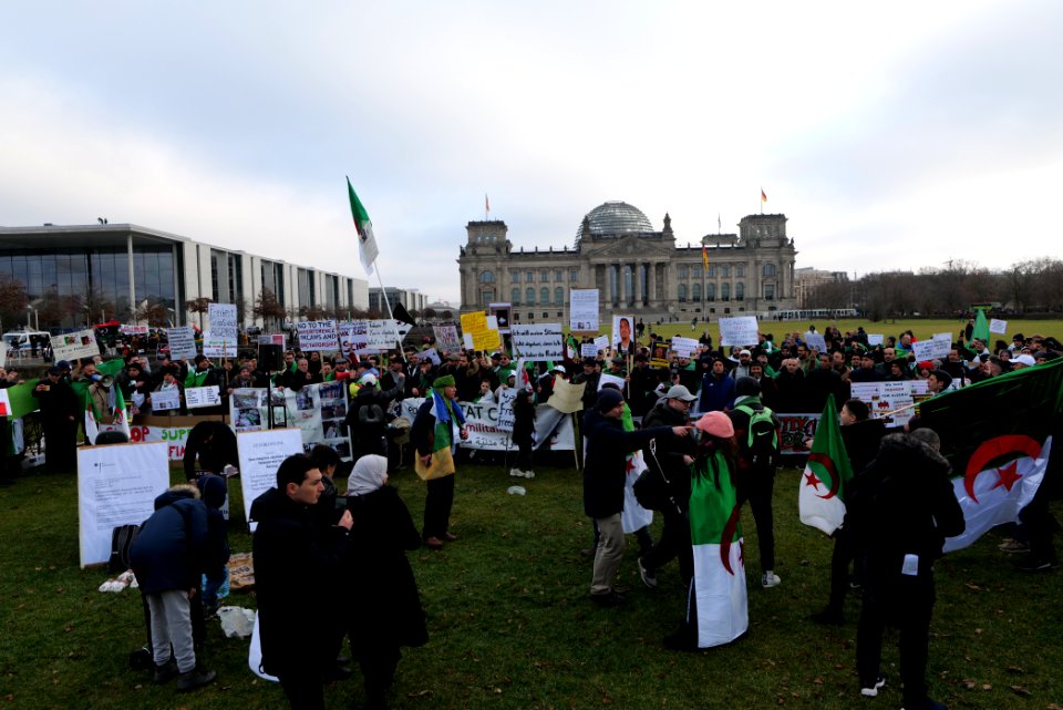 Demonstration against Algerian government in Berlin 2020-01-19 13