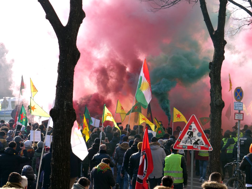 Demonstration against the war of the Turkey against the Kurds 13