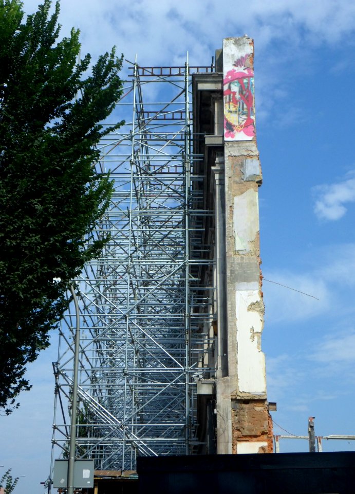 Demolition of Former Co-Op Department Store, London Road, Brighton (August 2013) (5)