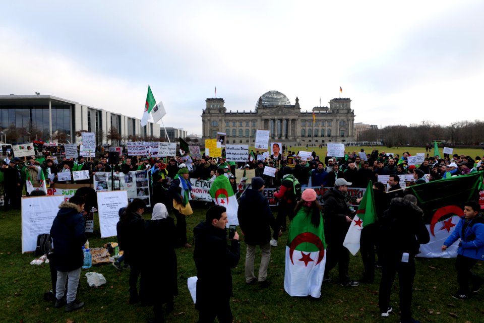 Demonstration against Algerian government in Berlin 2020-01-19 14