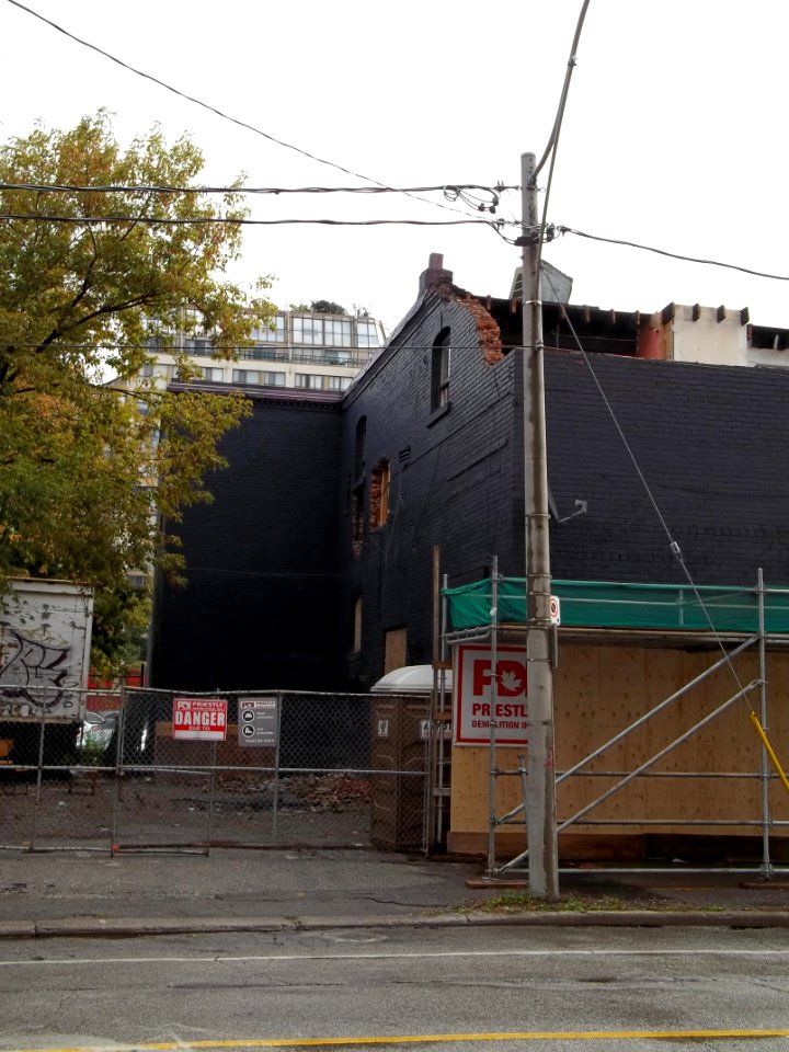 Demolition of Siesta Nouveaux, NE corner of Lower Sherbourne and the Esplanade -ax