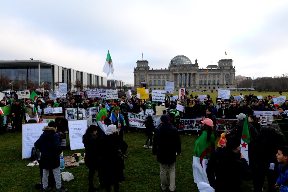 Demonstration against Algerian government in Berlin 2020-01-19 15