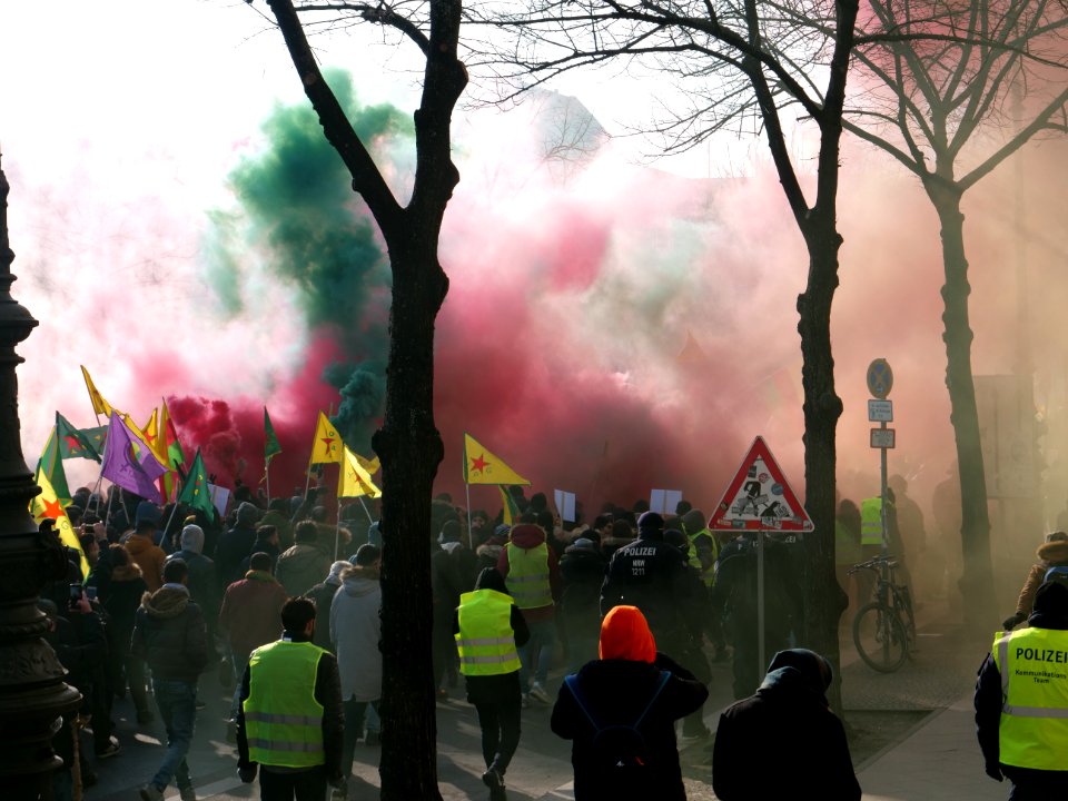 Demonstration against the war of the Turkey against the Kurds 11