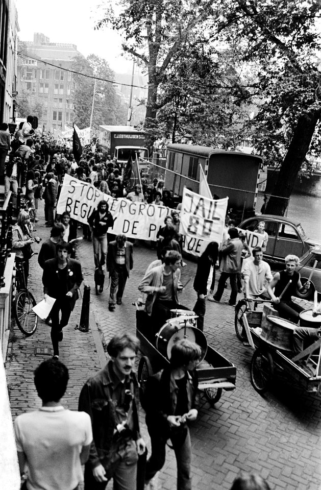 Demonstratieve optocht, Bestanddeelnr 930-9646