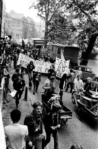 Demonstratieve optocht, Bestanddeelnr 930-9646