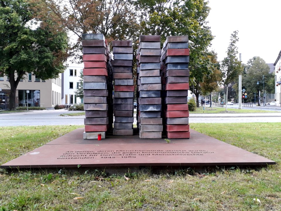 Denkmal politisch Verfolgte 1945-1989 Jena - 2
