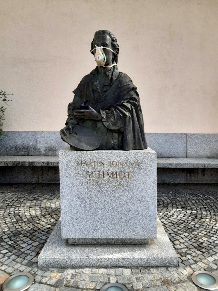 Denkmal Kremser Schmidt Covid19 FaceMask 202004