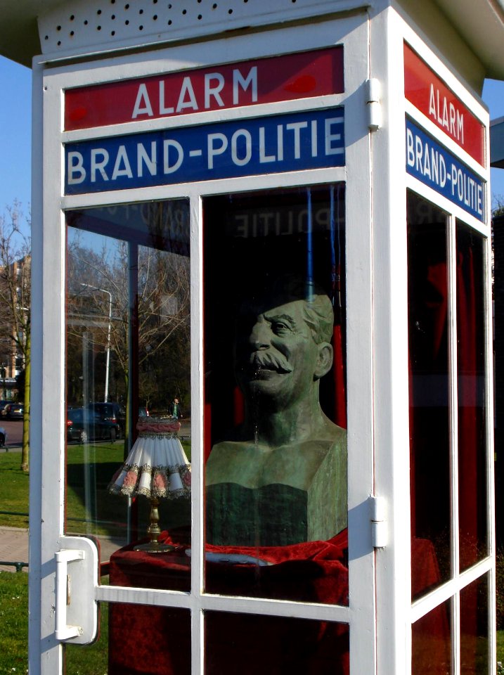 Denhaag kunstwerk telefooncel