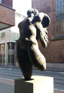 Denhaag kunstwerk nike - Marius van Beek