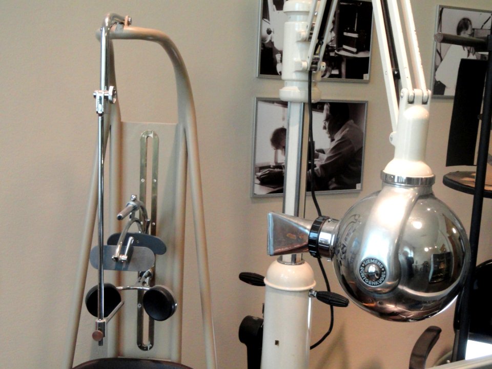 Dentist's X-ray machine - Arppeanum - DSC05415