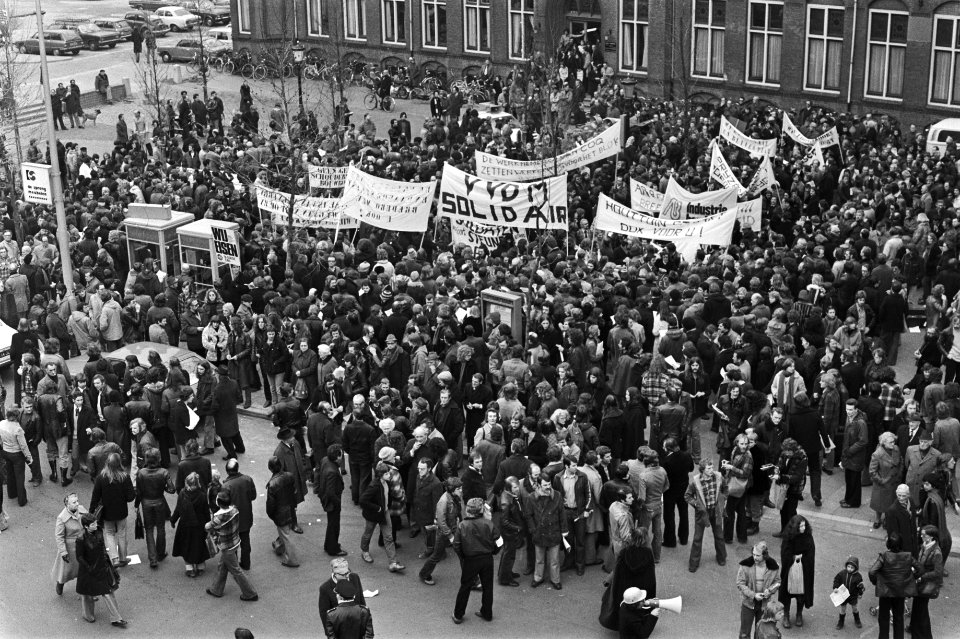 Demonstratie voor betere arbeidsvoorwaarden in Utrecht overzicht, Bestanddeelnr 929-0313