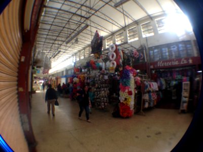Dentro del mercado Pedro Arguelles