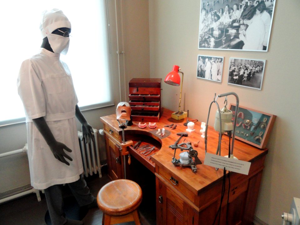 Dentist's office - Arppeanum - DSC05412