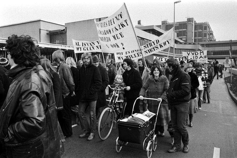 Demonstratie voor betere arbeidsvoorwaarden in Utrecht (VVDM-solidair), Bestanddeelnr 929-0315