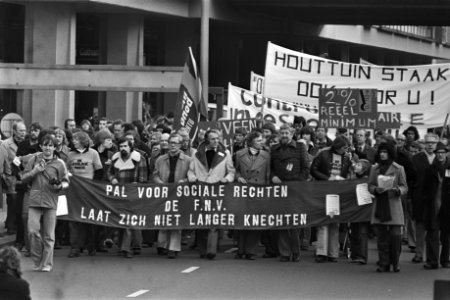 Demonstratie voor betere arbeidsvoorwaarden in Utrecht overzicht, Bestanddeelnr 929-0314