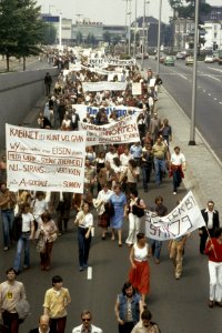 Demonstratie tegen Bestek 1981 in Utrecht, Bestanddeelnr 253-8076