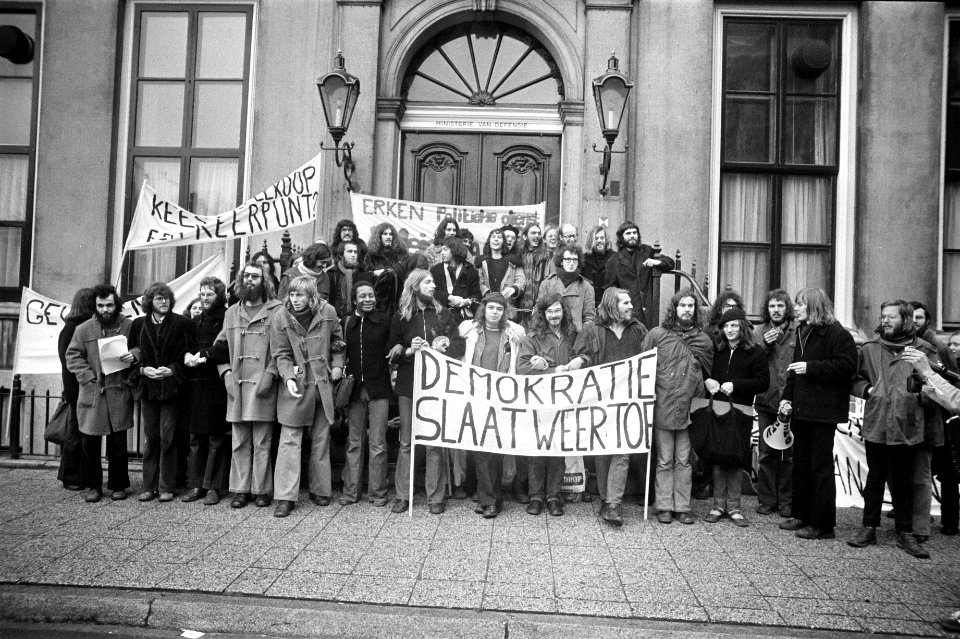 Demonstratie voor vrijlating van Kees Vellekoop (die om politieke redenen dienst, Bestanddeelnr 927-6223