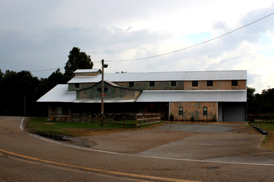 Delta Gin at Levesque, Arkansas