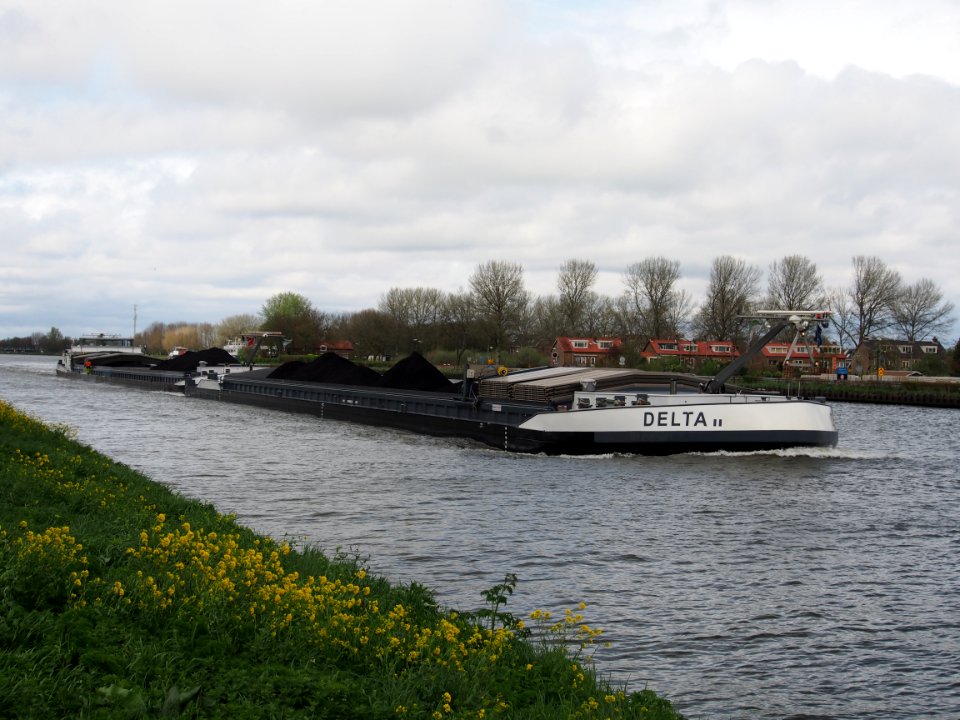 Delta (ship, 2007) ENI 02328379 & Delta II (ship, 2007) ENI 02329733 Amsterdam-Rijn kanaal pic1