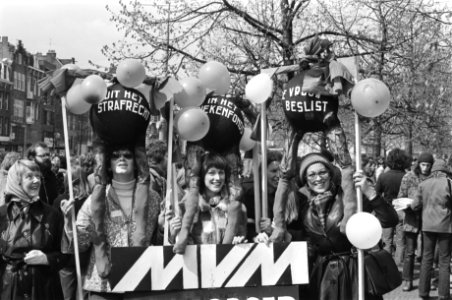 Demonstratie voor legalisering abortus in Amsterdam, overzicht, Bestanddeelnr 928-5371