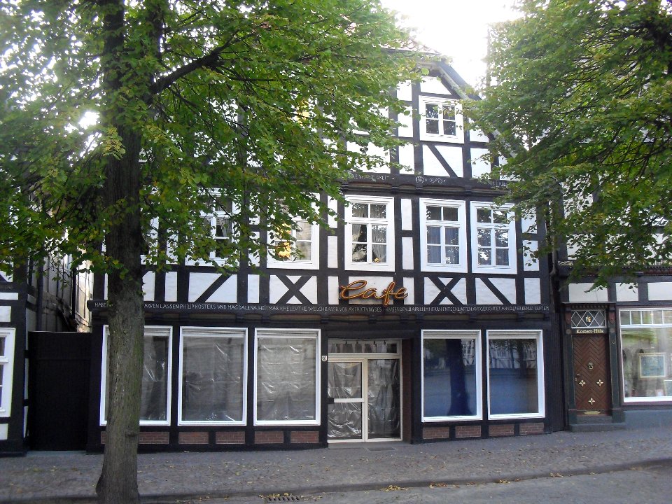 Delbrueck-Kirchplatz 15